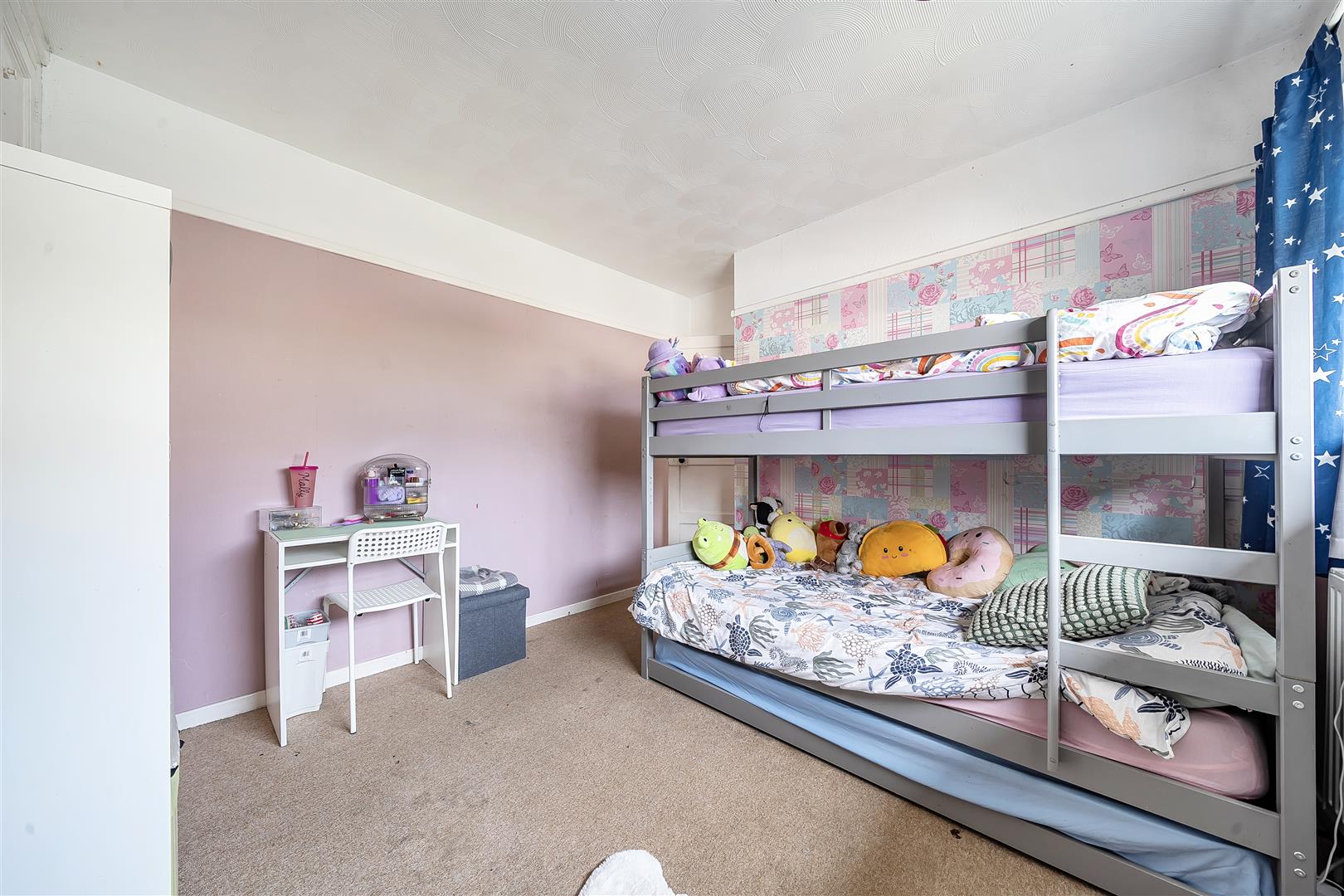 Heol Dewi Sant, Penllergaer, Swansea